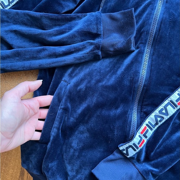 đź’•Fila Velour Dark Blue Tracksuit Size M / L - Picture 6 of 12